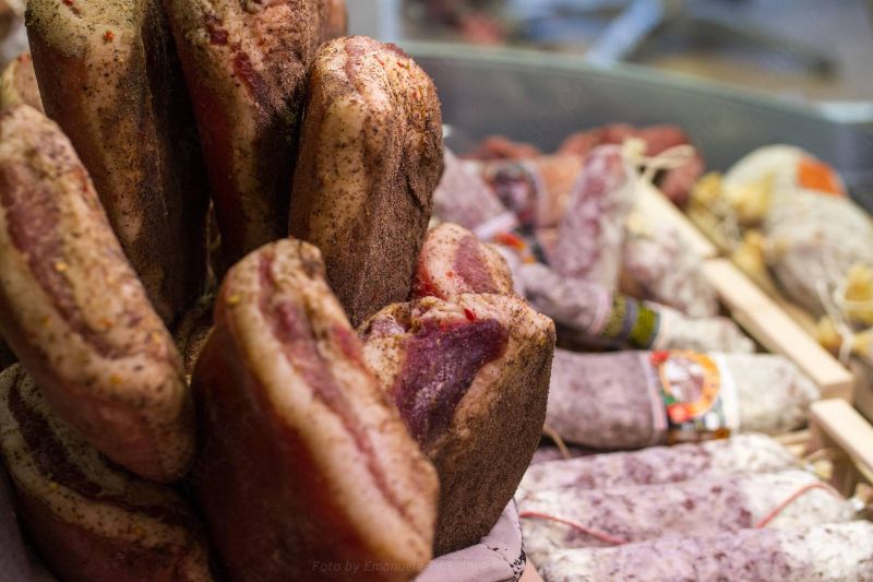 salumi e norcinerie
